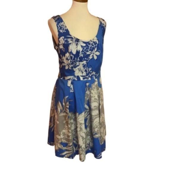 3 for 20 $ bundle Donna Ricco Fit and Flare Floral Dress - Picture 1 of 11